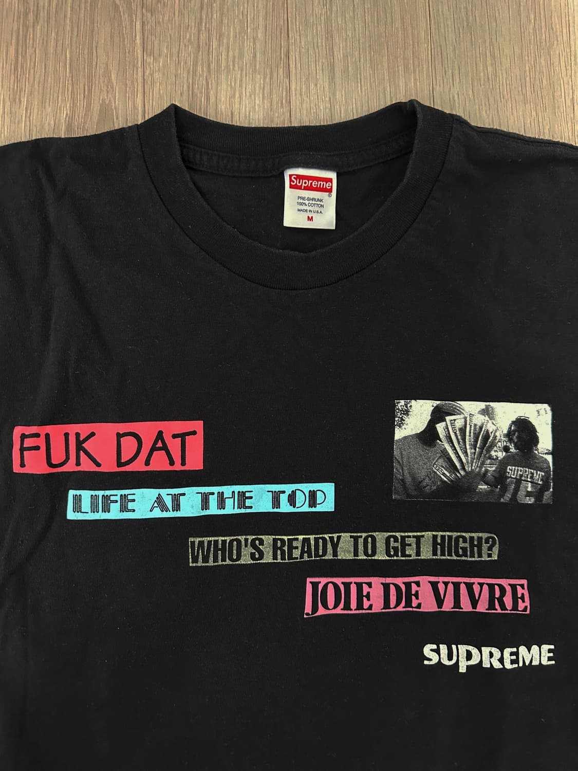 슈프림 Fuk Dat Joie De Vivre 티셔츠 - 블랙/M 상품이미지3
