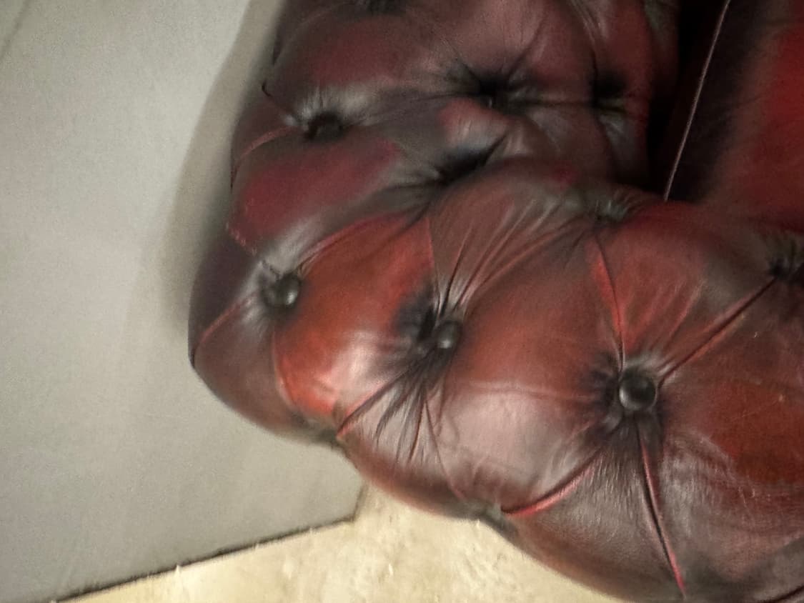 버건디 체스터필드 빈티지 소파 상품이미지9