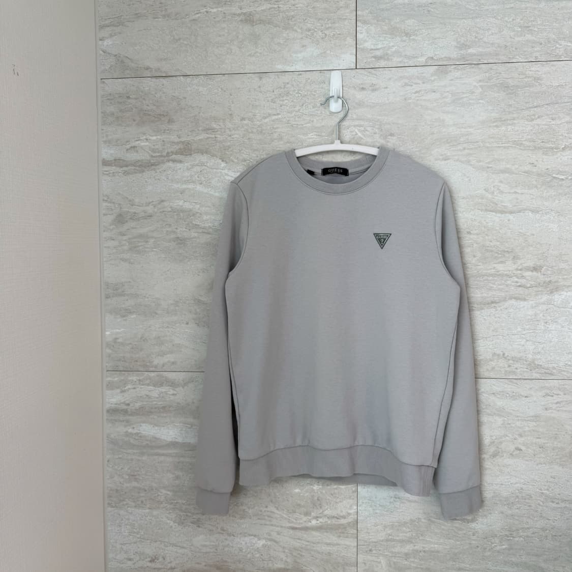 게스 맨투맨 상품이미지2