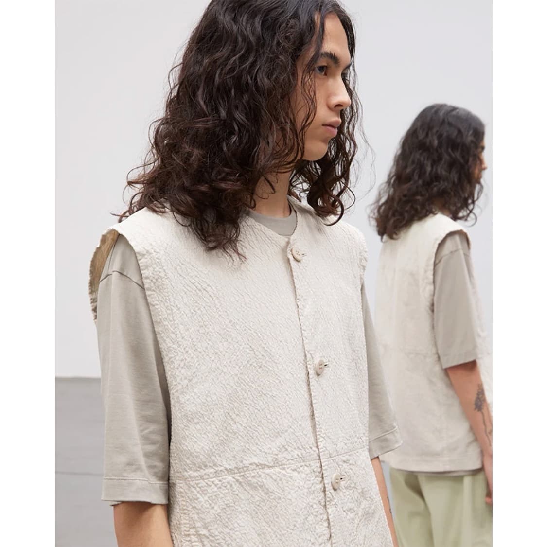 이세이미야케 맨 주름가공 블레이저 상품이미지5