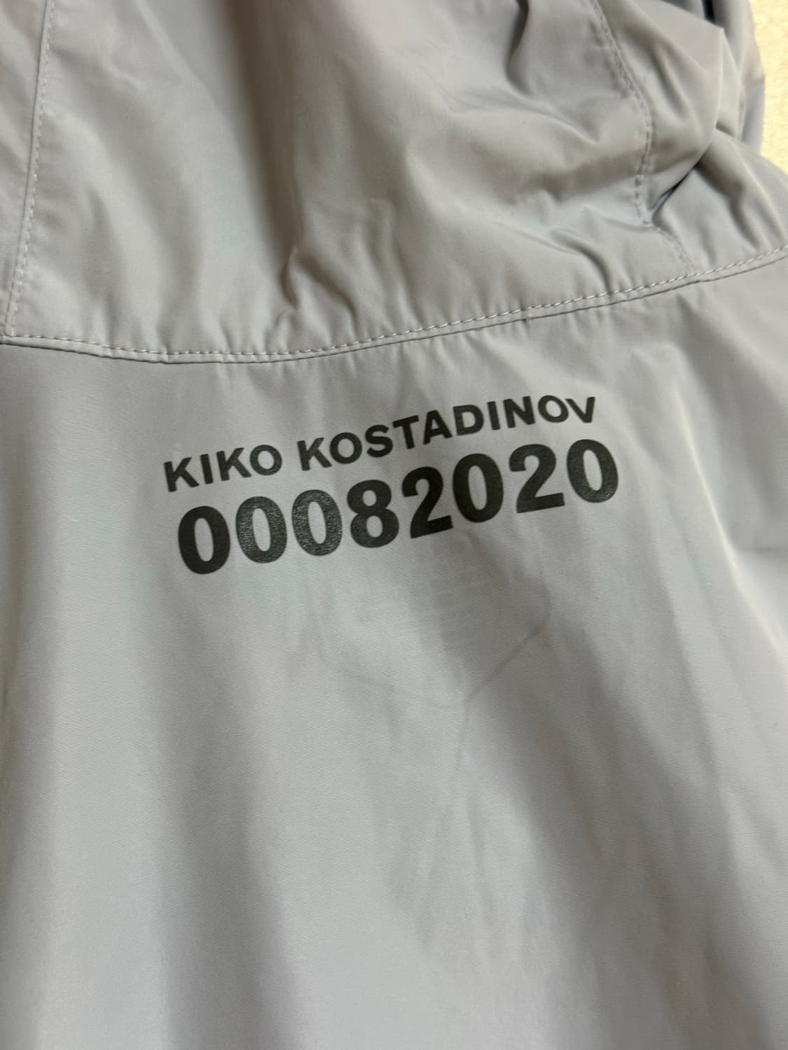 키코 코스타디노브 아식스 바람막이 상품이미지2