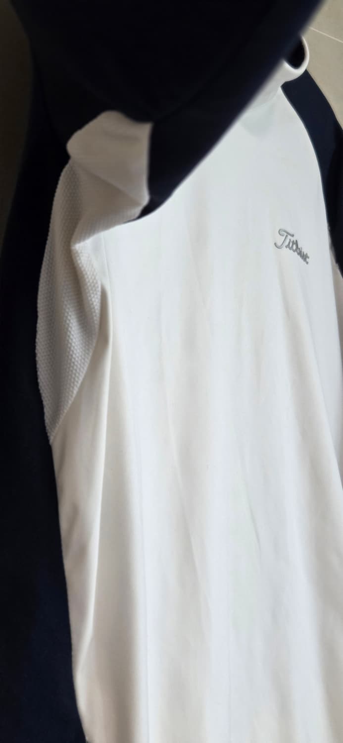 타이틀리스트 정품 기능성티셔츠 L(100사이즈)
택포 상품이미지3