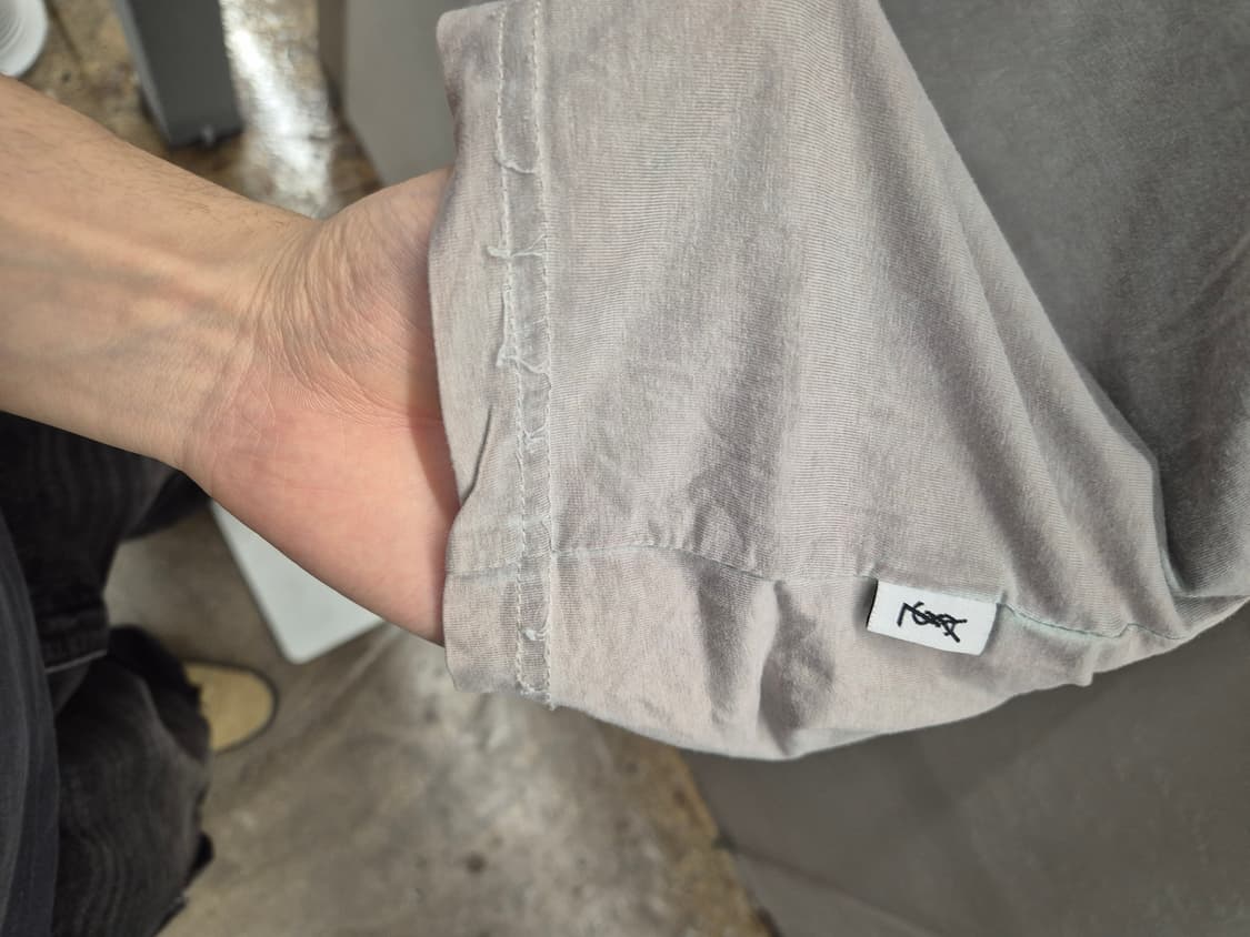 입생로랑 그레이 포켓 반팔 티셔츠 XL 상품이미지6