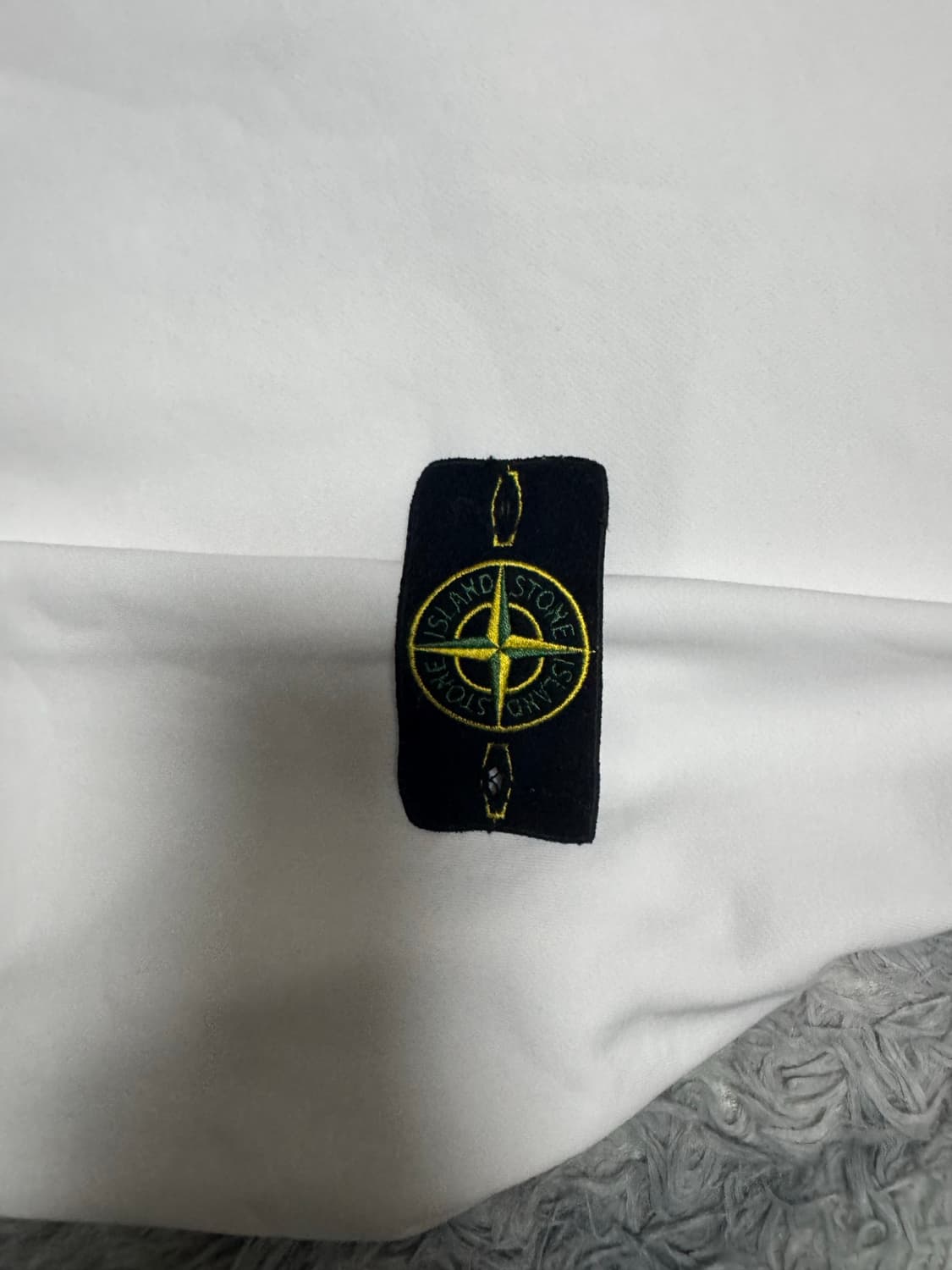 (새상품급)스톤아일랜드 맨투맨 정품 급처 상품이미지2