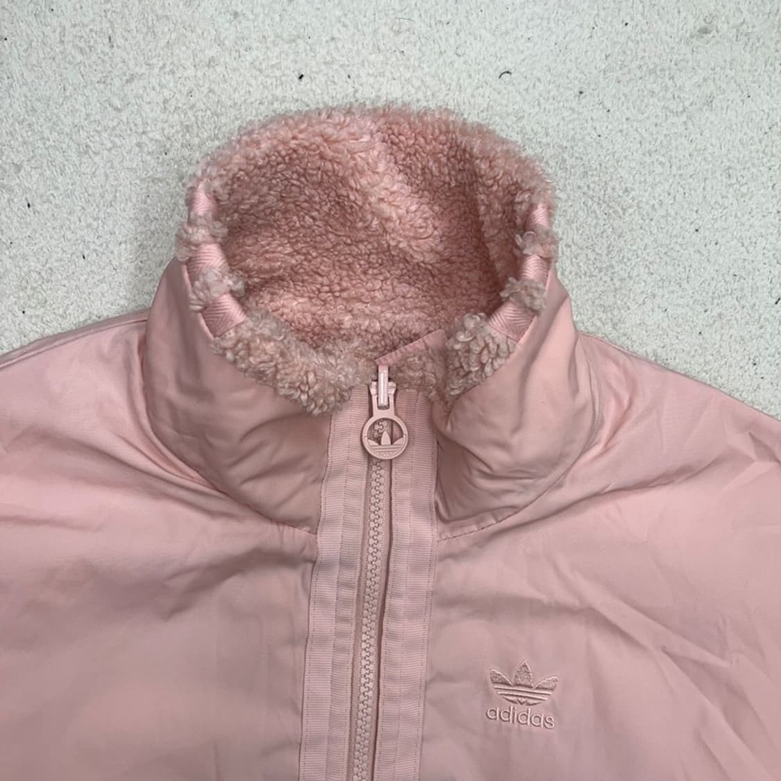 아디다스 우먼즈 양면 쉐르파 롱플리스 후리스 자켓 핑크 OS 상품이미지7