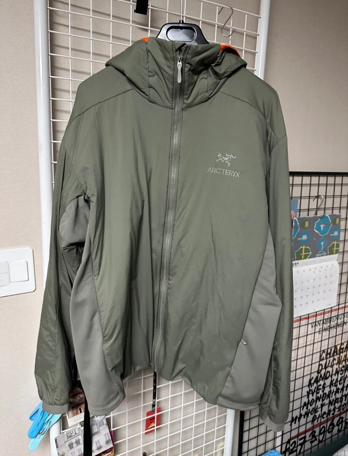 아크테릭스 아톰 LT 후디 포리지 L 상품이미지1