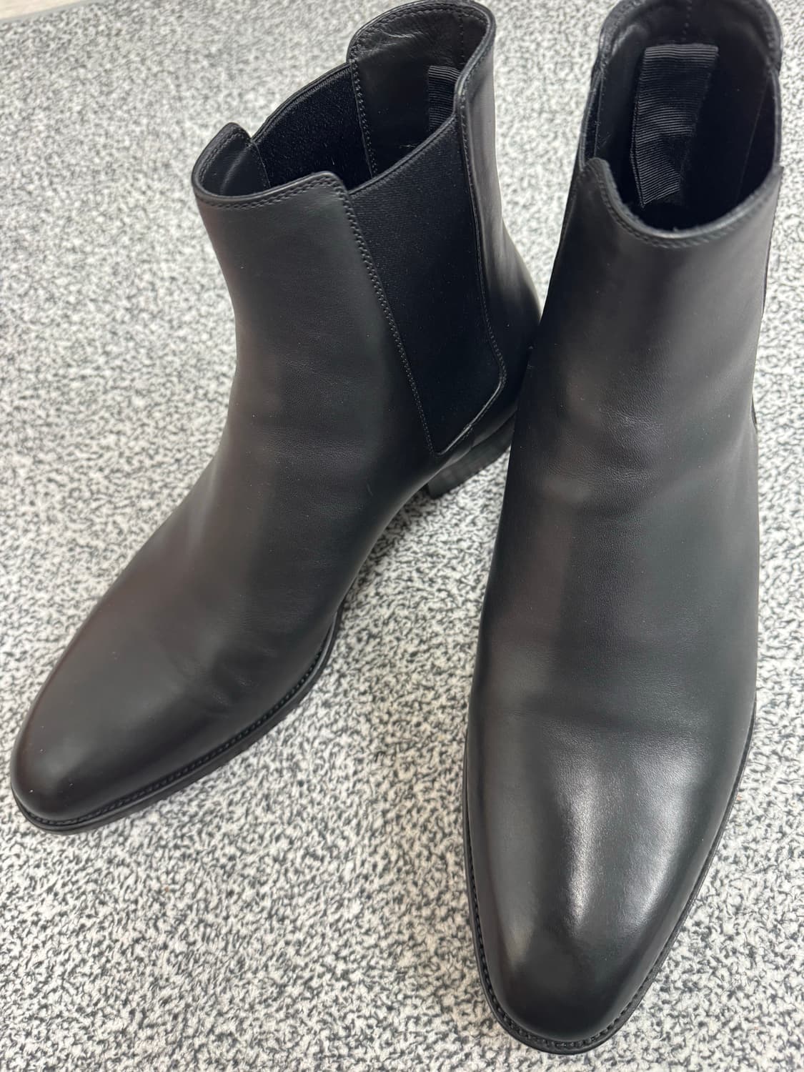 생로랑 와이어트30 첼시부츠 상품이미지1