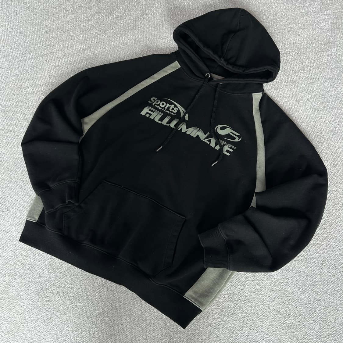 FILLUMINATE 블랙 후드티 XL 상품이미지1