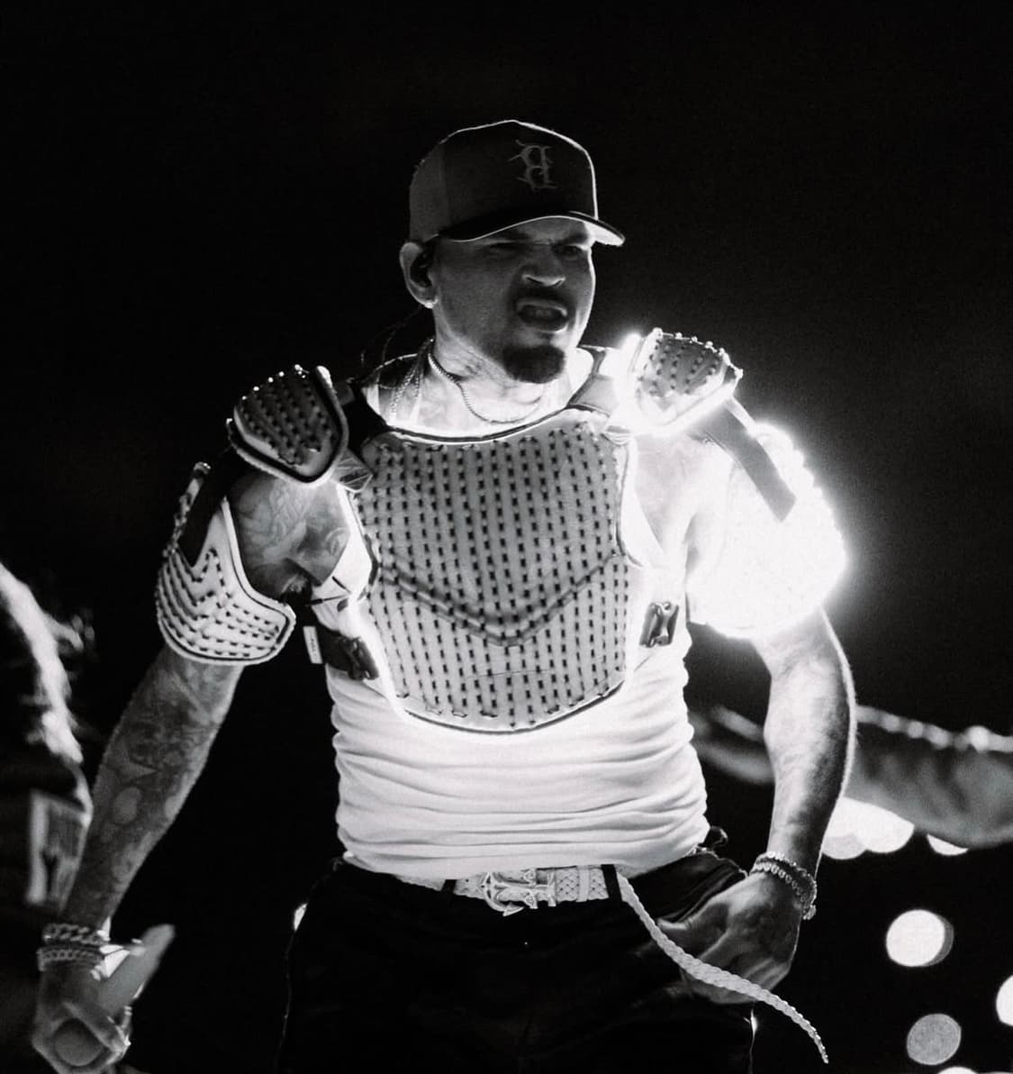 크리스브라운 KILL THE HYPE 킬더하입 업사이드다운 보스턴 스냅백 상품이미지5