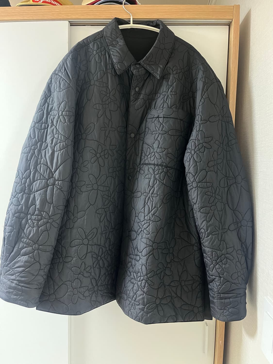 [아모멘토] 22FW 리버시블 패딩 셔츠_M size 상품이미지3