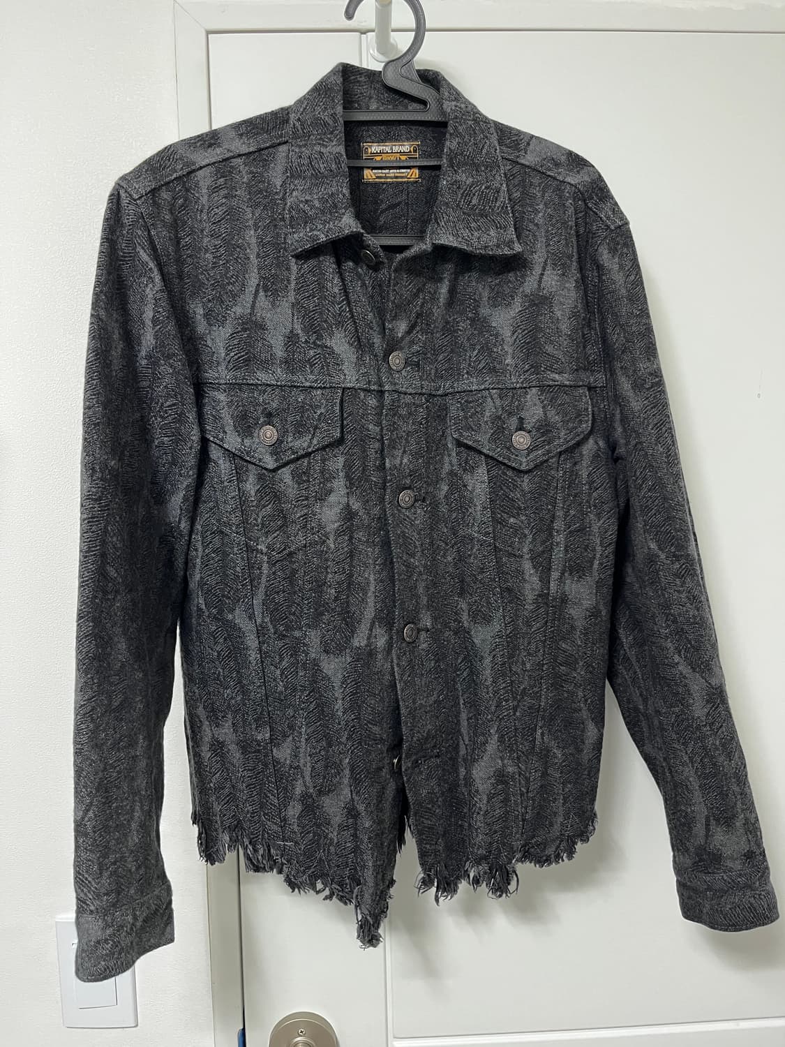 캐피탈 페더 데님 자켓 블랙 싸게 팝니다! 상품이미지2