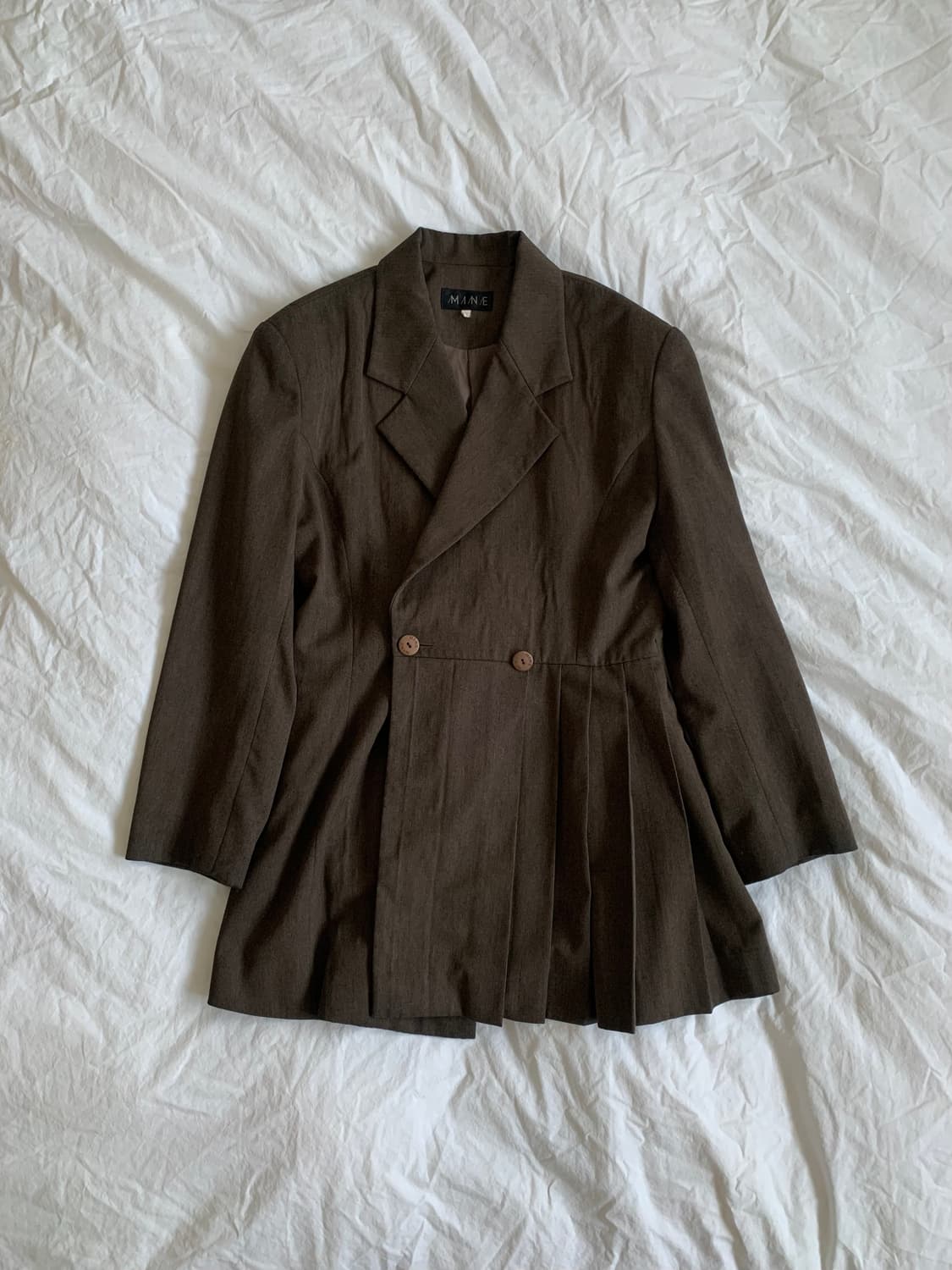브라운 플리츠 자켓 상품이미지1