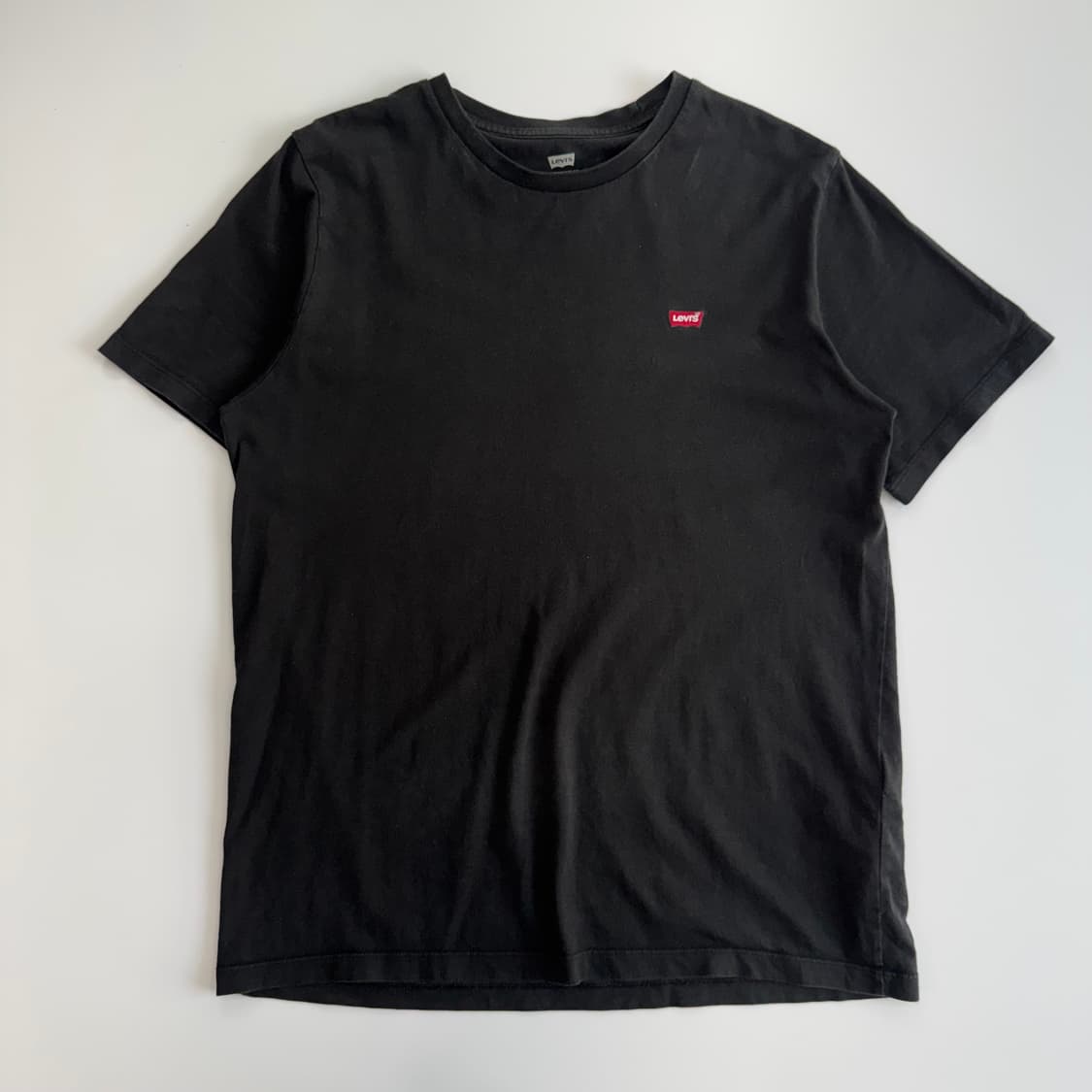 Levis 리바이스 스몰로고 블랙 반팔티 상품이미지3