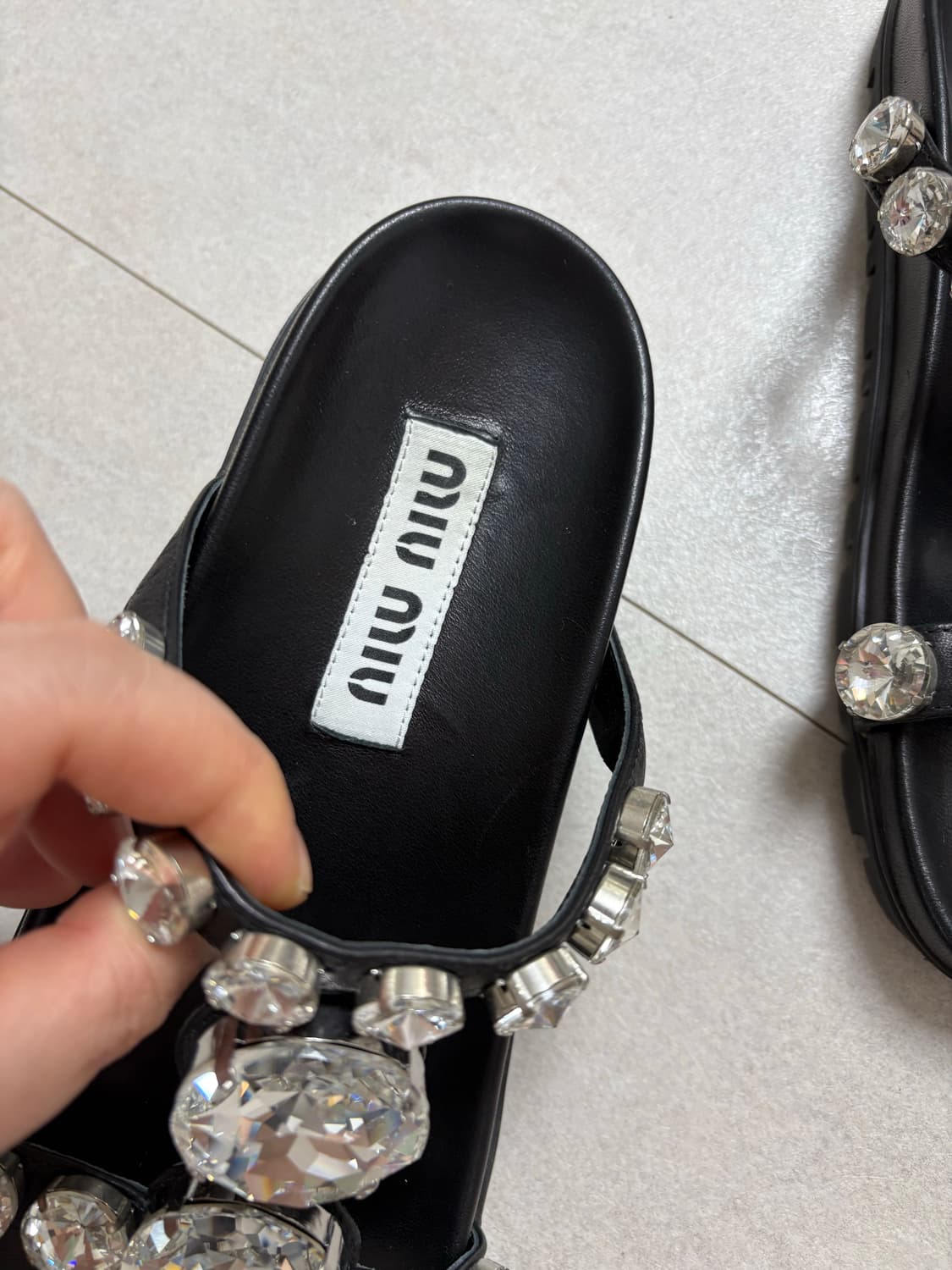 미우미우 크리스탈 슬리퍼 37사이즈 상품이미지9