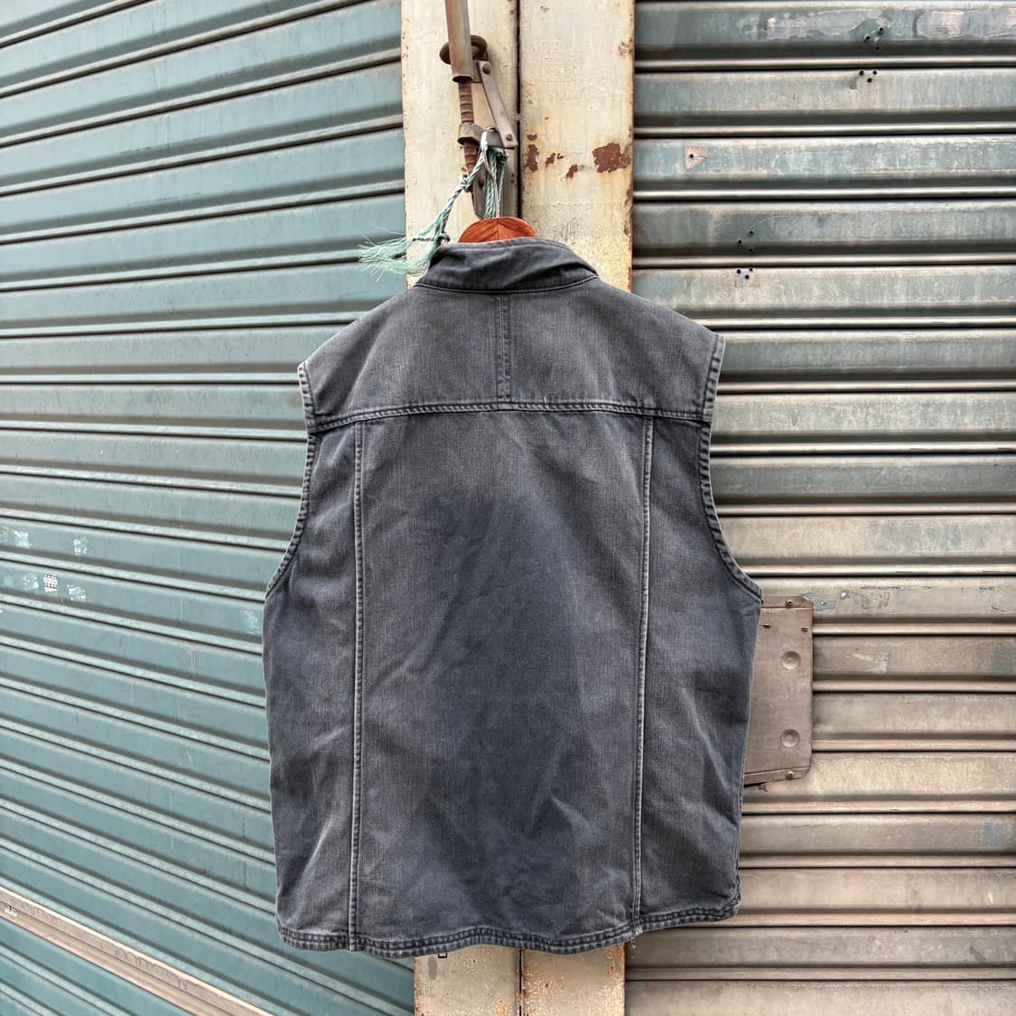 알마니 익스체인지 페이딩 베스트 상품이미지9