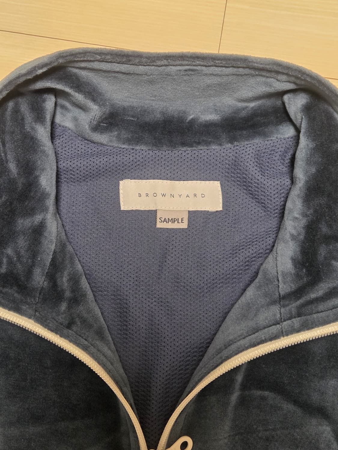 [sample] 브라운야드 벨벳 트랙 자켓 상품이미지3