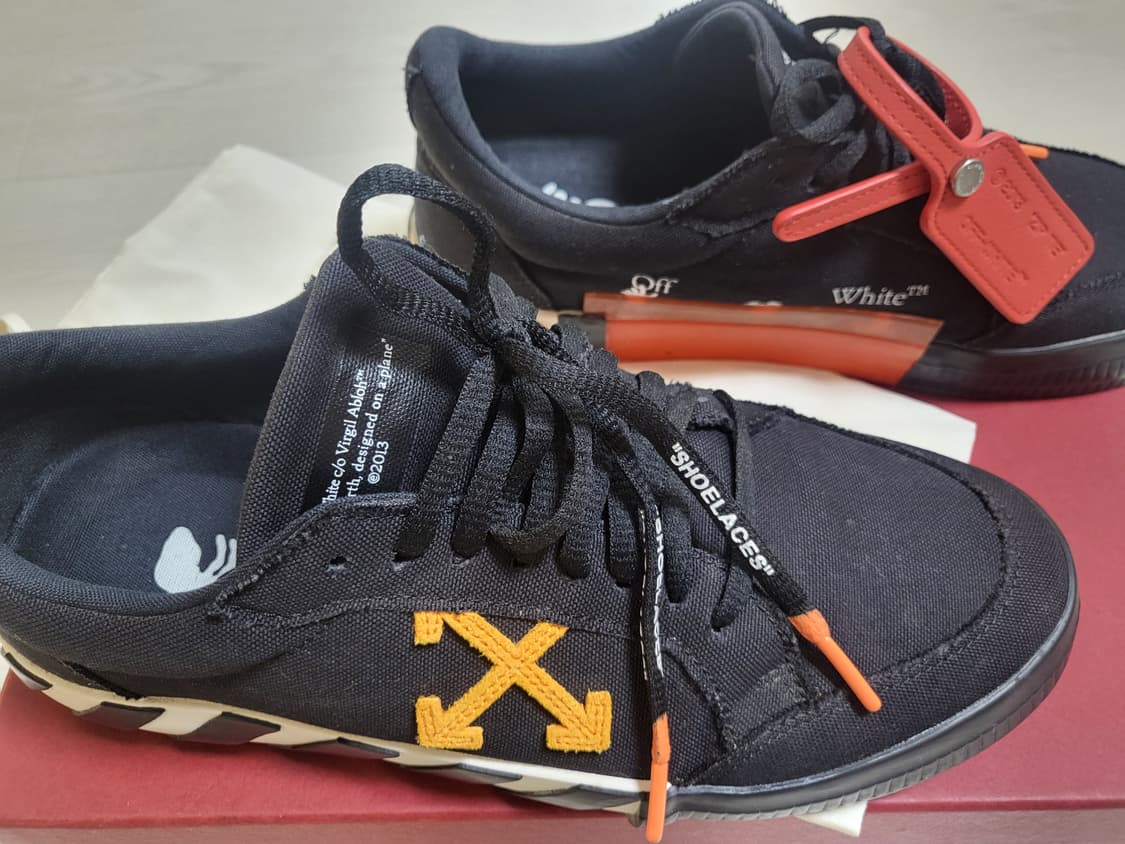 오프화이트 블랙 스니커즈 41 상품이미지3