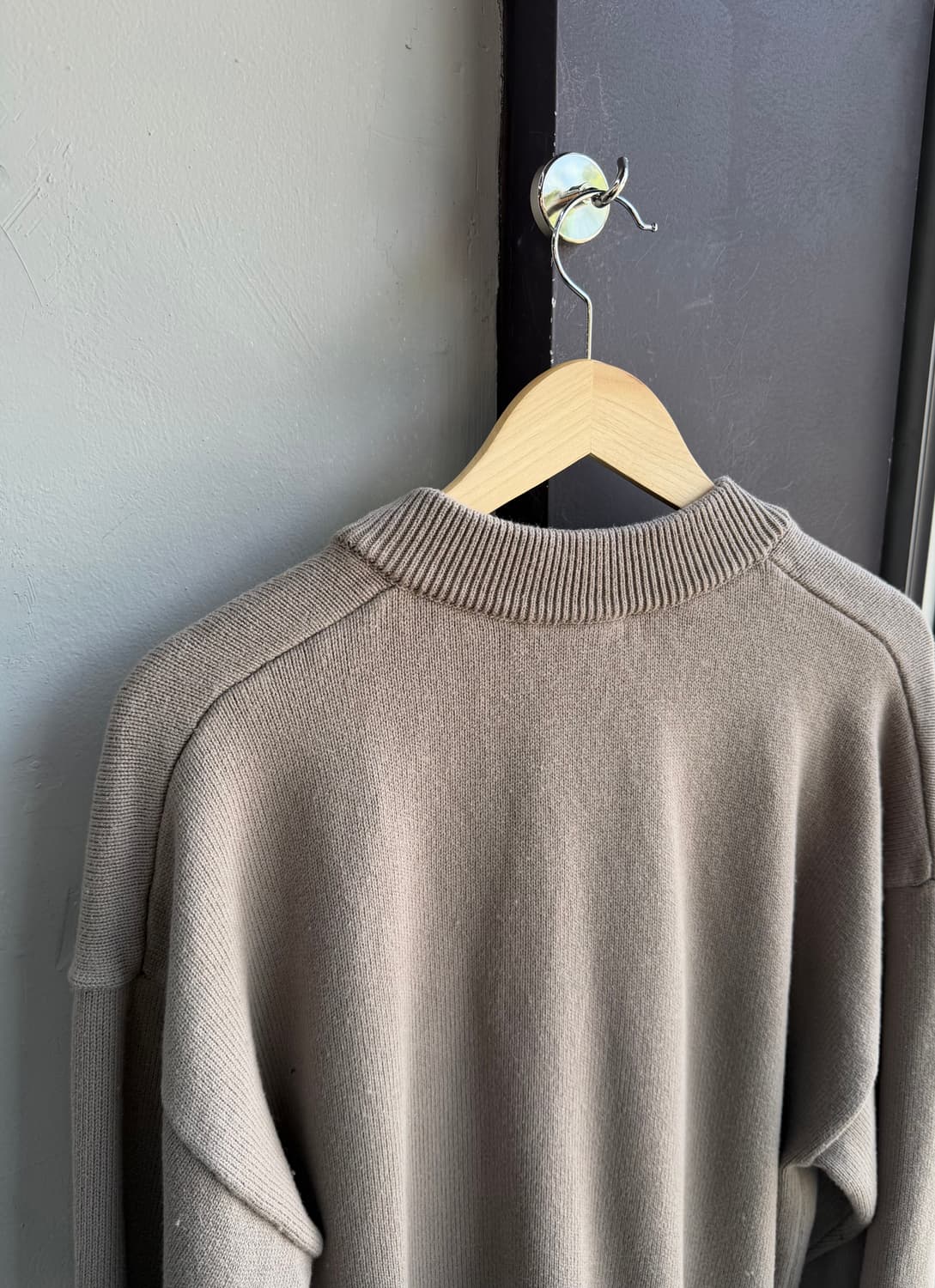 XL/ 아미 25FW 신형 엠브로이드 자수 가디건 상품이미지9