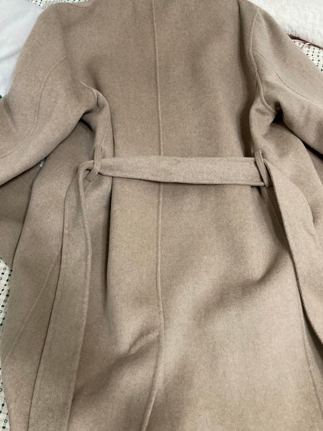 르마드 울 세미오버 코트 카멜 3사이드팔아요 상품이미지7