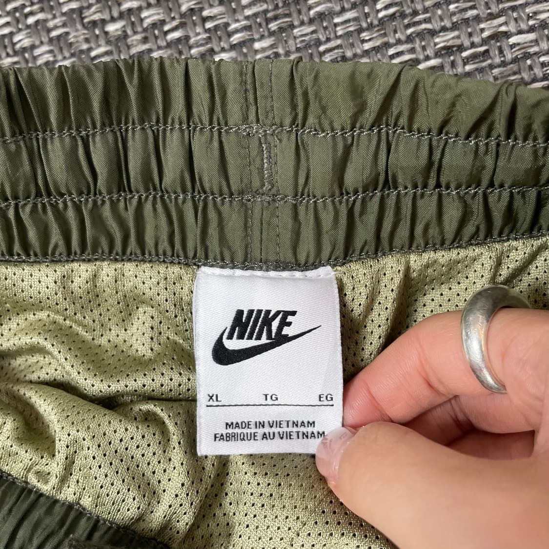 (밴딩) 나이키 카키 나일론 조거 팬츠 상품이미지6