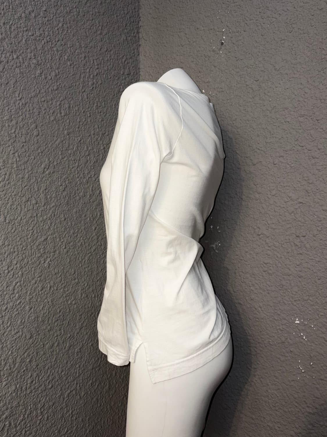 비비안 웨스트우드 긴팔 티셔츠 상품이미지2