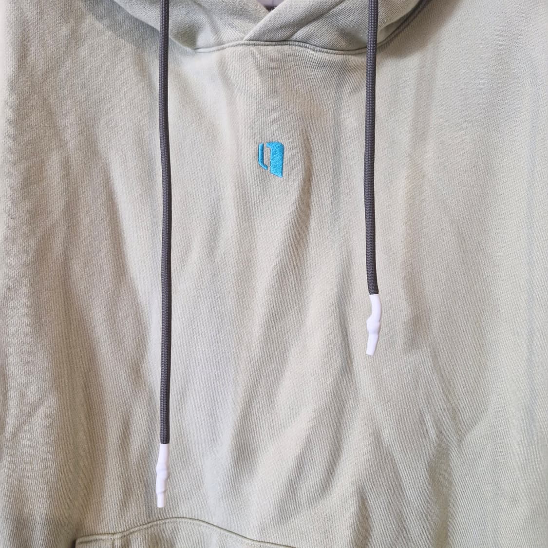 비슬로우 UNAFFECTED 오버사이즈 후드티 상품이미지3