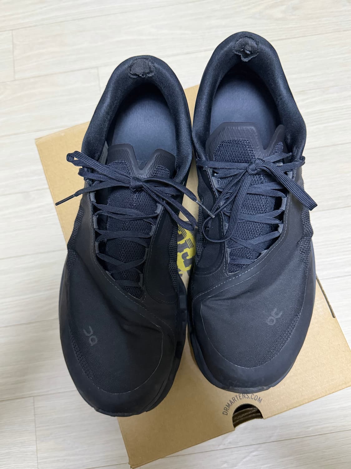 파프x온러닝 클라우드몬스터2 블랙 상품이미지2