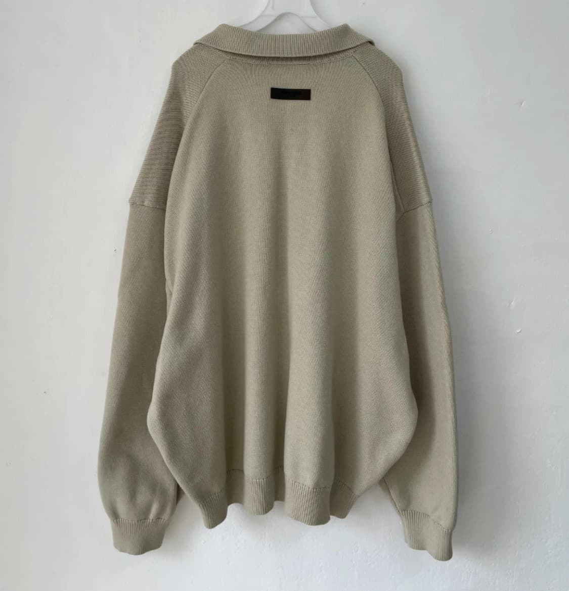에센셜 1977 니트 XL 상품이미지2