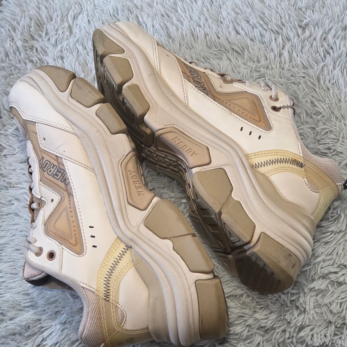 1a-23:너디 청키 러너 베이지 (270mm) 상품이미지8