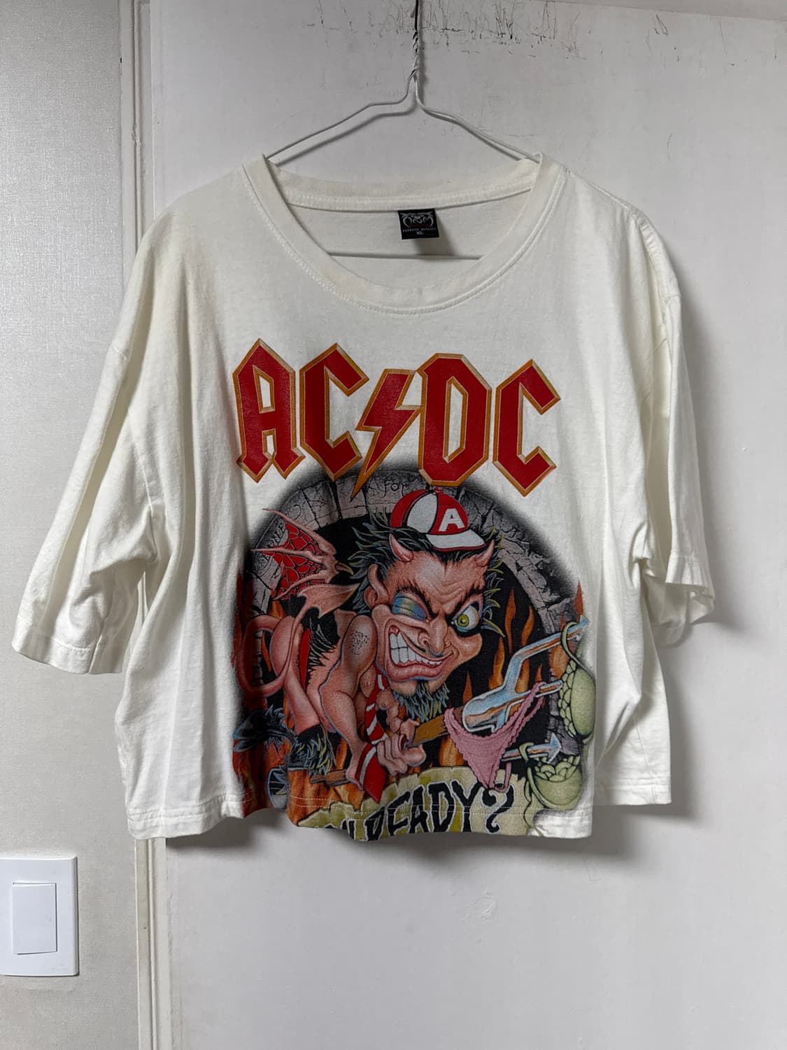 락볼루션 AC ⚡️DC 데빌 크롭반팔티 상품이미지2