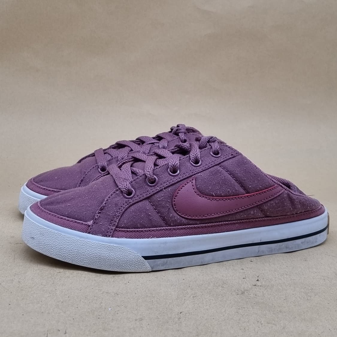 나이키 코트레거쉬 뮬235 상품이미지1