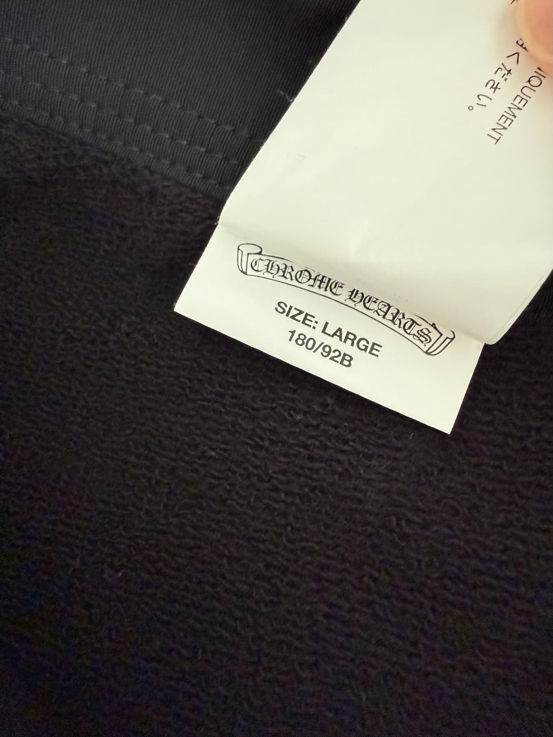 크롬하츠 크로스 레더 패치 스웨트쇼츠 블랙 상품이미지7