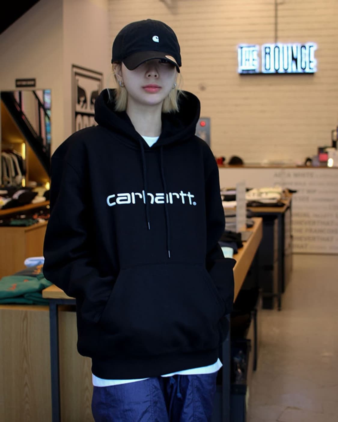 칼하트 WIP Hooded Sweatshirt Brown 상품이미지2