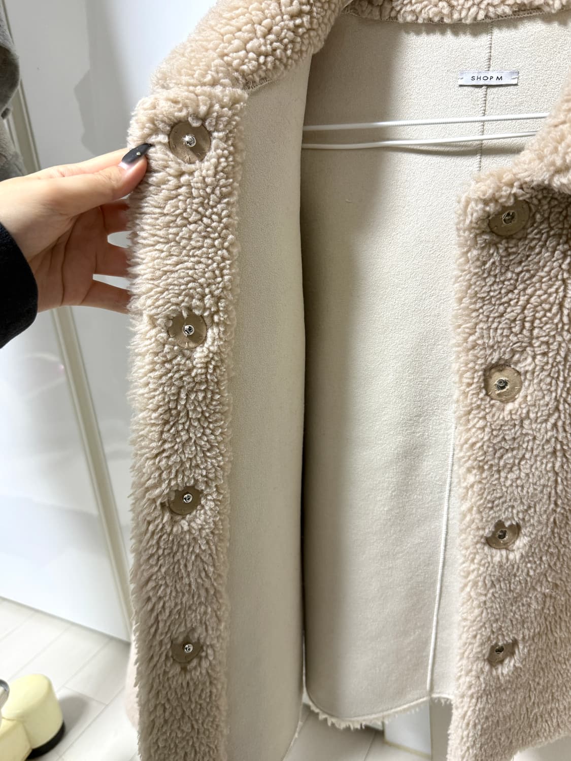 Shop m andre fur jacket 상품이미지5