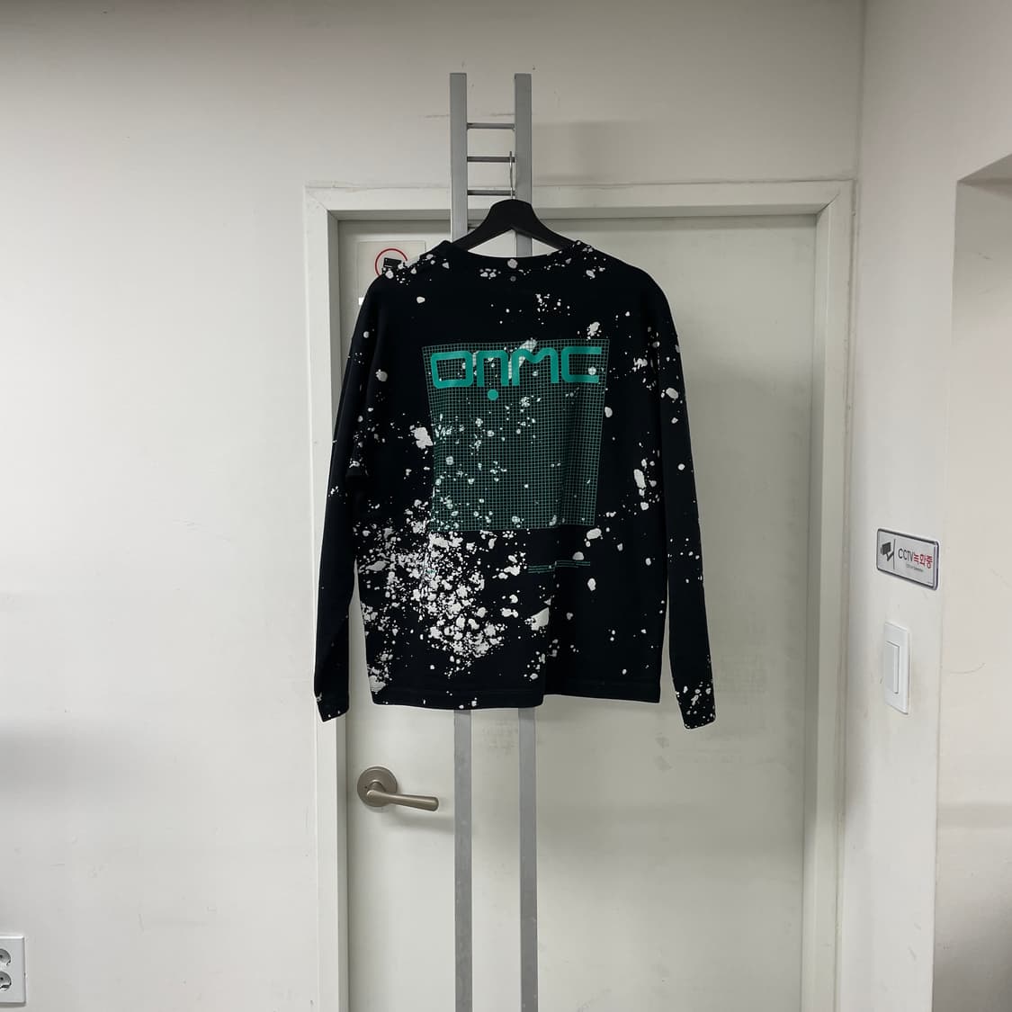 OAMC 페인팅 맨투맨 S 상품이미지5