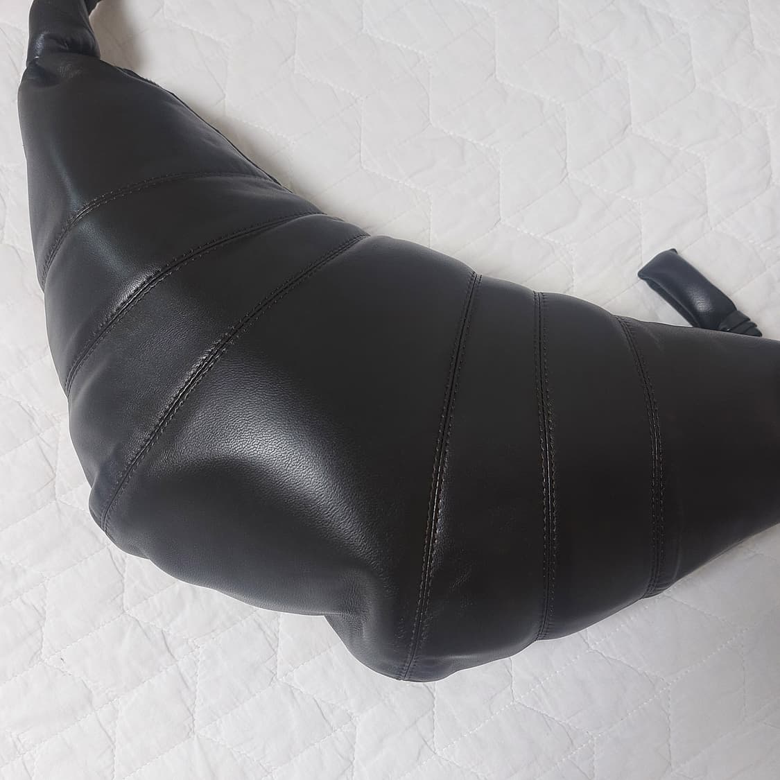 르메르 크로와상백 미디엄 다크초코 새상품 상품이미지4