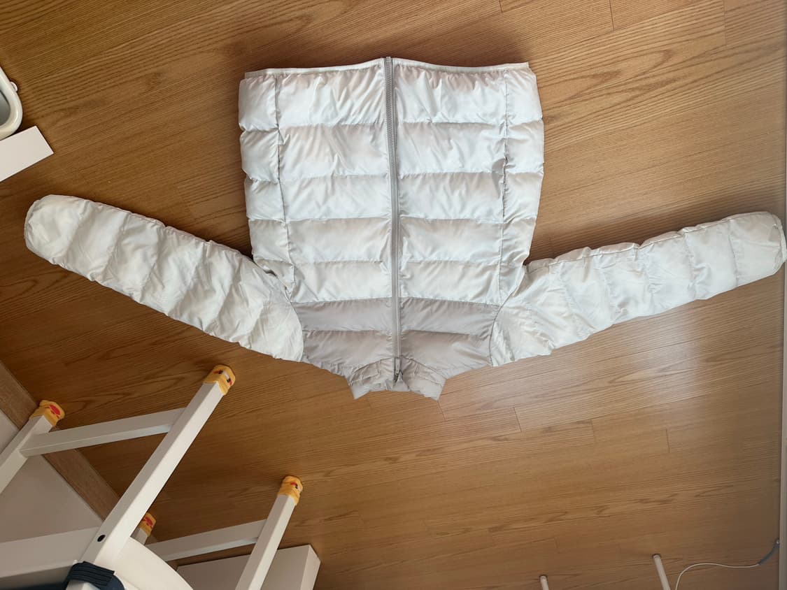 유니클로 키즈 패딩 160 상품이미지8