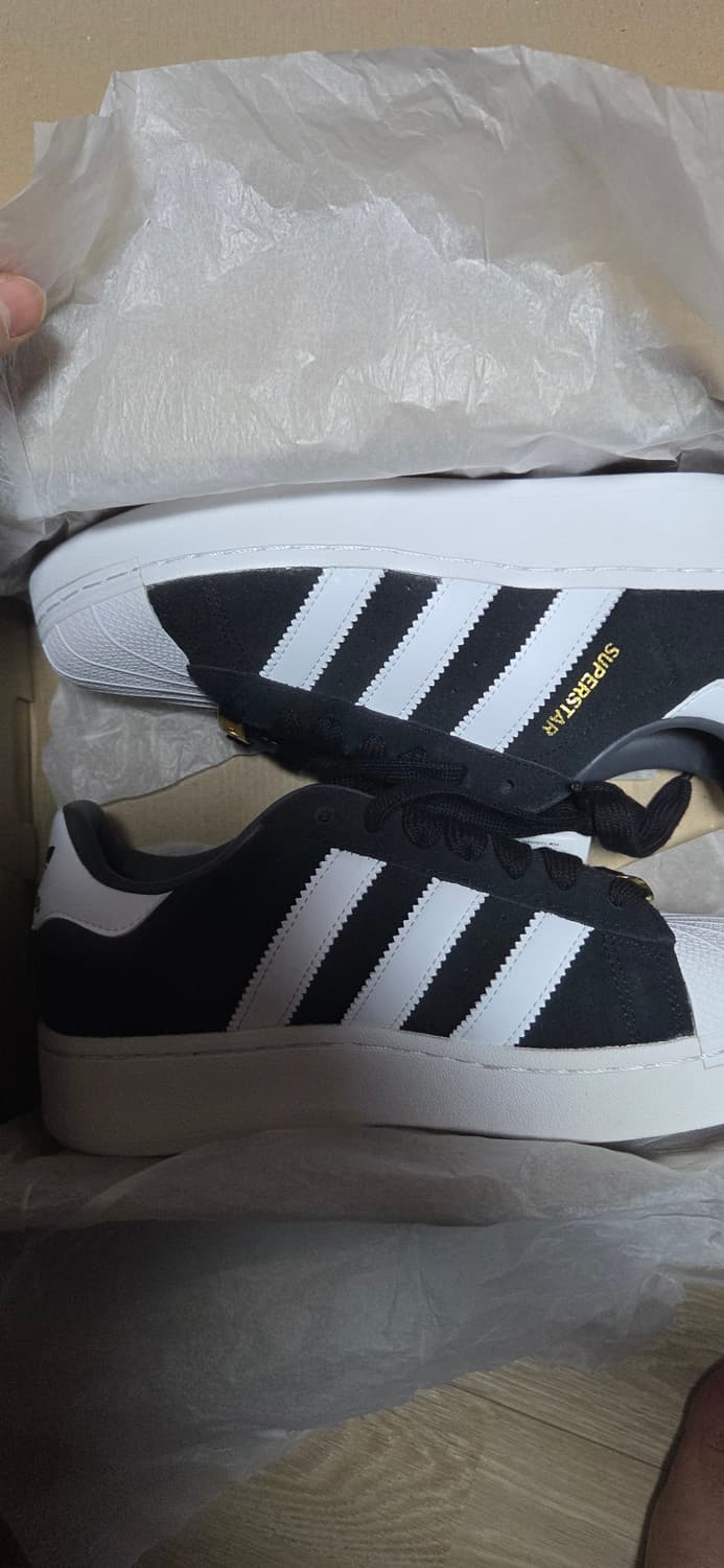 아디다스 슈퍼스타 XLG 상품이미지1