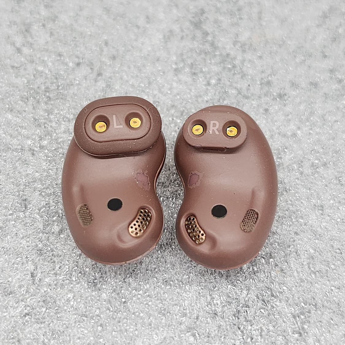 삼성 갤럭시 버즈 라이브 미스틱 브론즈 상품이미지6