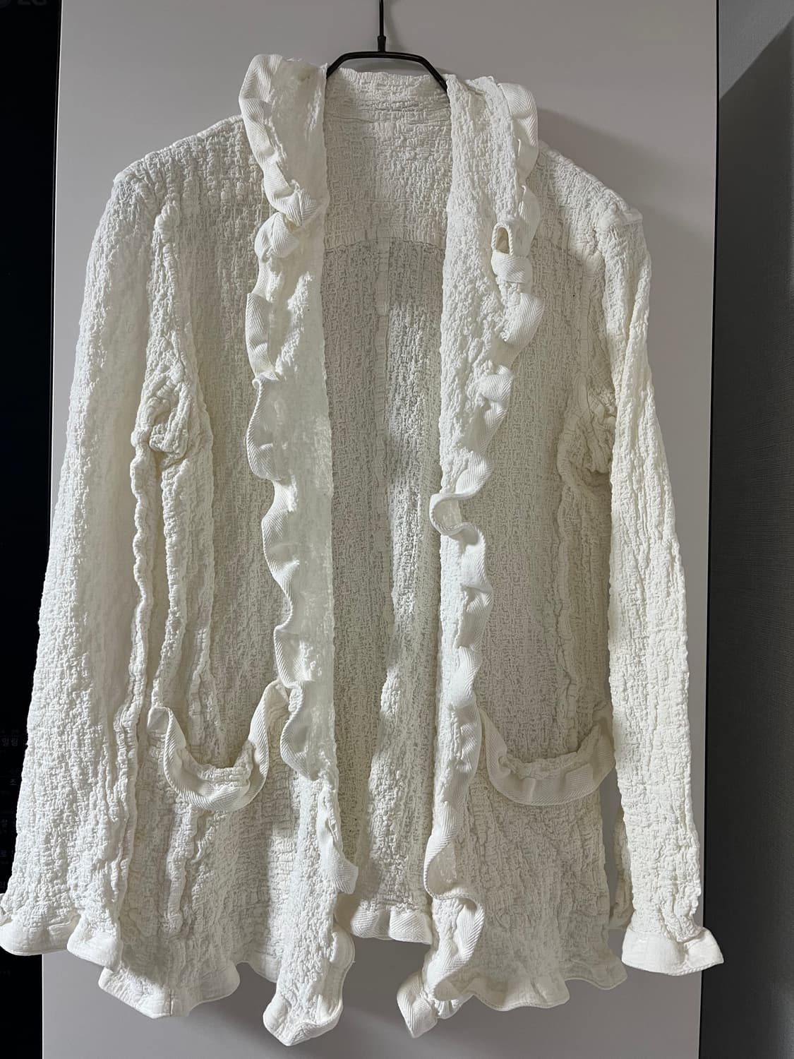 이세미야케 ME 화이트 프릴 가디건 상품이미지1