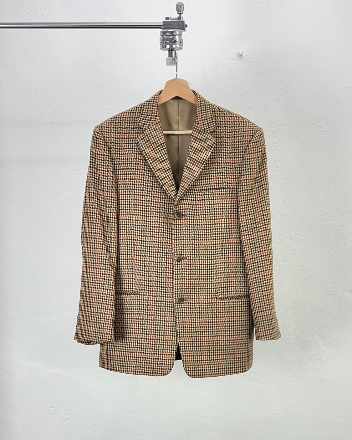 버버리 클래식 하운드 체크 3b 울 블레이저 상품이미지1