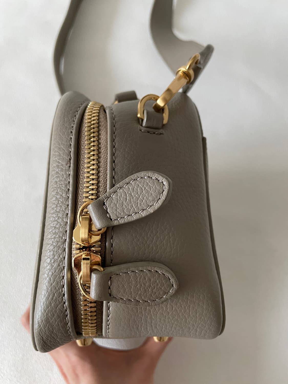 드메리엘(DEMERIEL) 레더 크로스백 상품이미지4