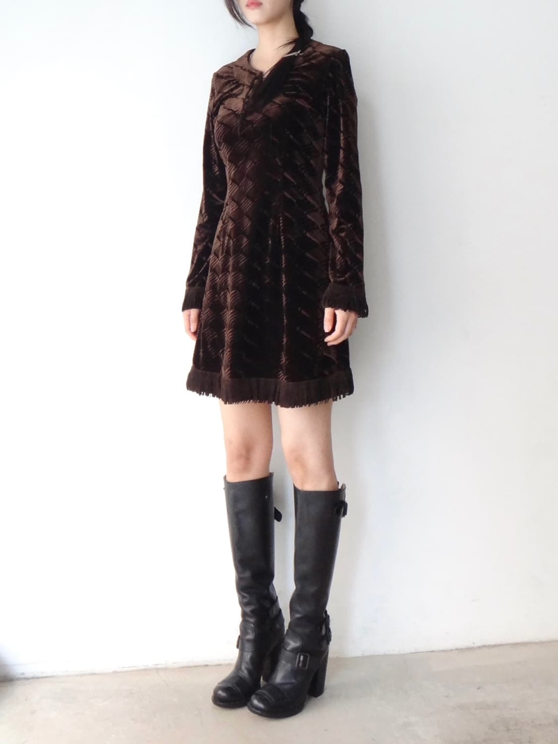 Velvet chestnut tassel ops / brown 상품이미지1