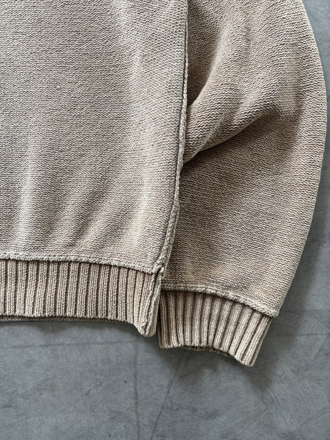 Beams 빔즈 베이지브라운 크루넥 니트  상품이미지4