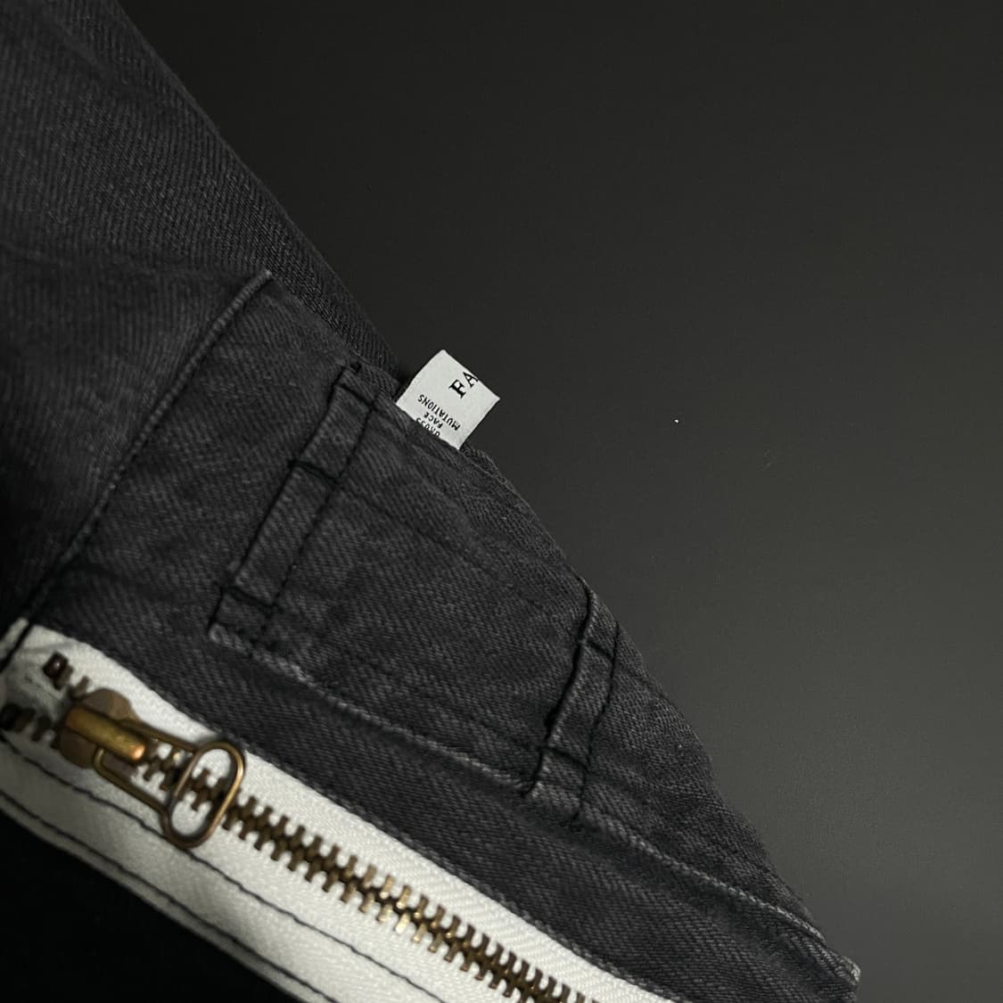 Facetasm Denim Switched 봄버 상품이미지4