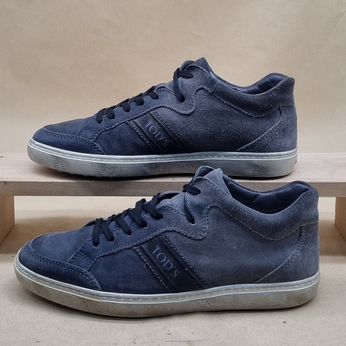 토즈 스웨이드 남성스니커즈 260 상품이미지1