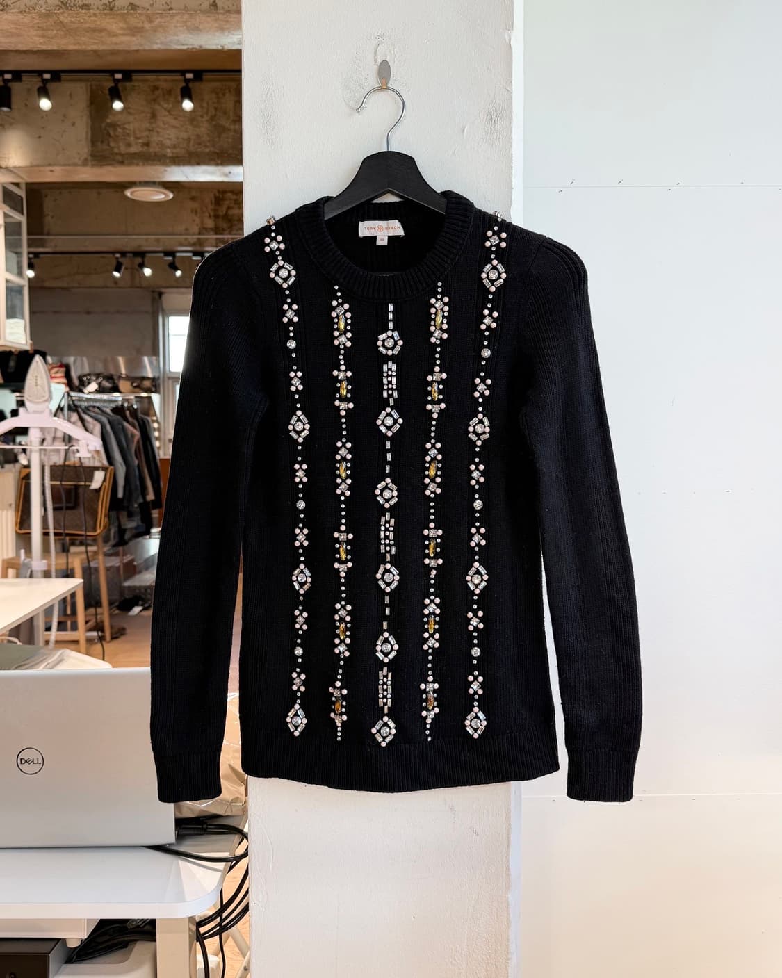 토리버치 블랙 에타 라인스톤 니트  상품이미지2