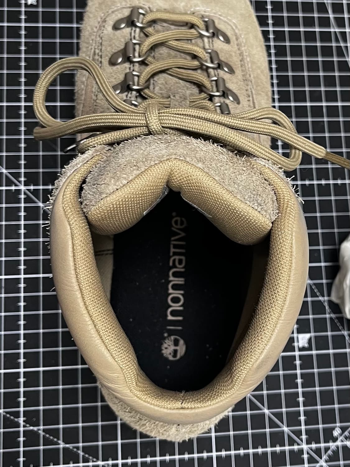 논네이티브x팀버랜드 유로 하이커 상품이미지5