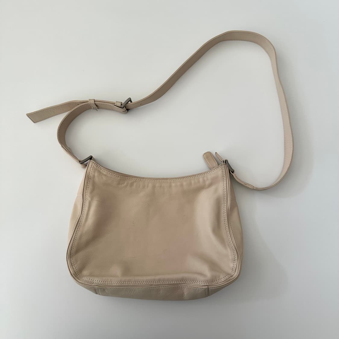 이세이미야케 im product 가죽 숄더백 상품이미지1