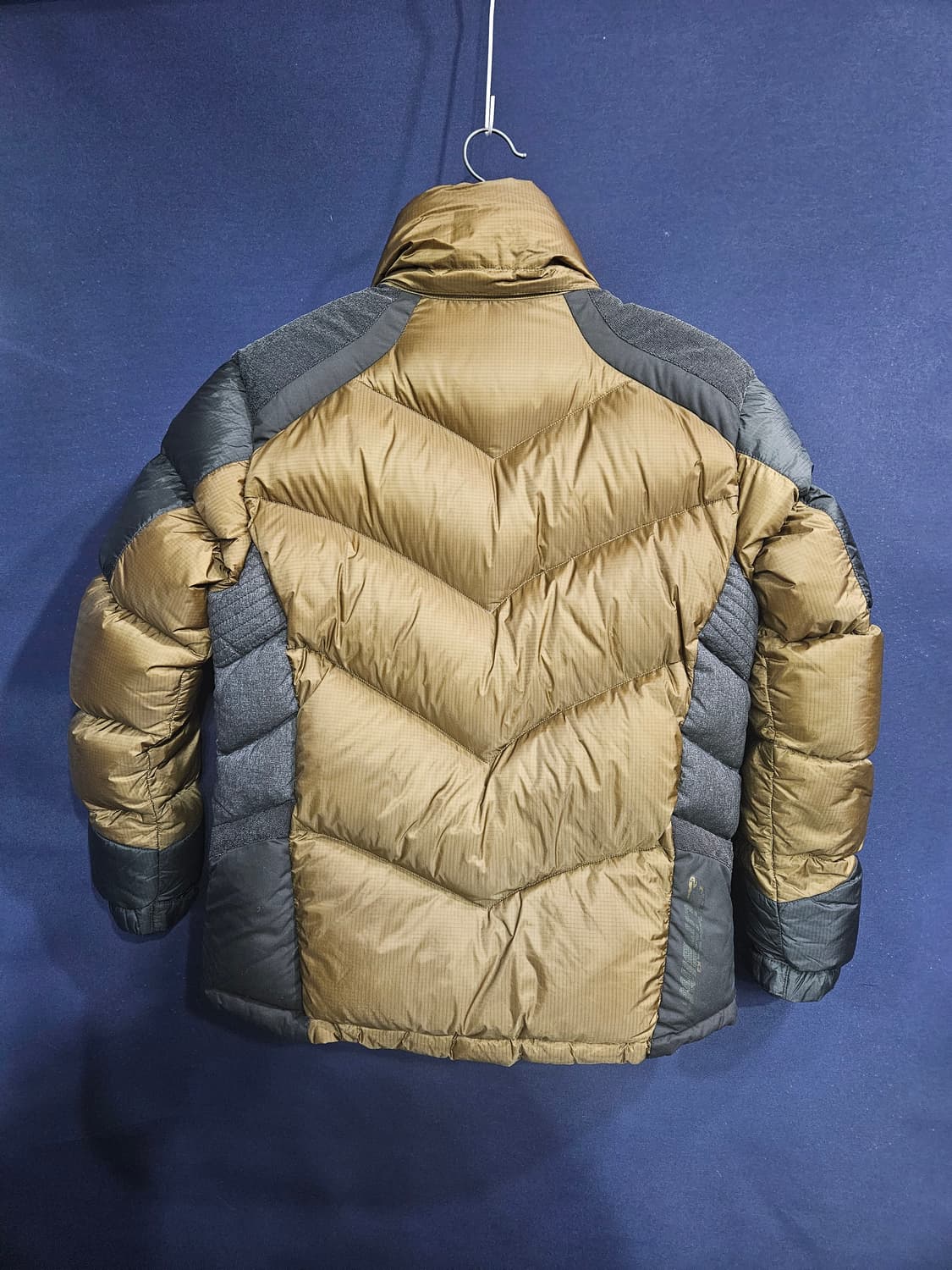 케이투 850필 윈드스토퍼 투톤컬러 남성 슬림핏 95 구스다운 패딩  상품이미지2